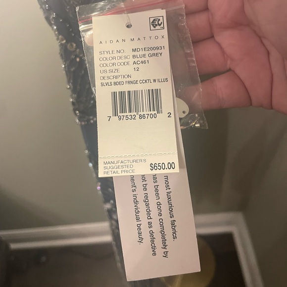 Party dress. Aidan Mattox Beaded party dress size 12. Perfect - Picture 5 of 5